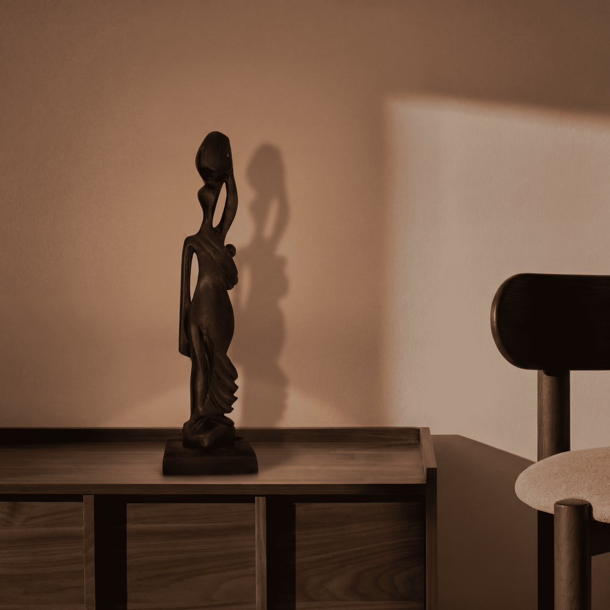 Kuvango Figure